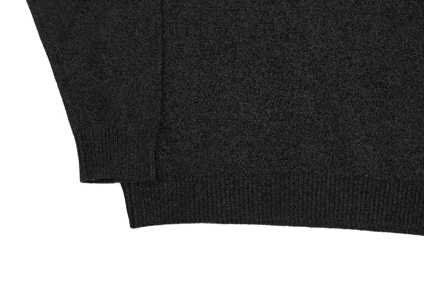 Script Chenille Knit Crew (Black)