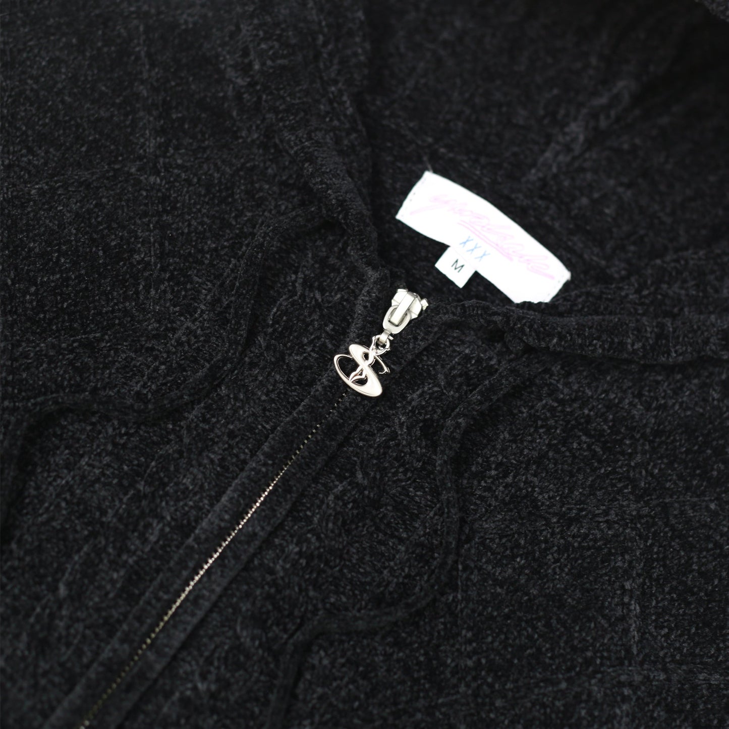 Dreamer Chenille Hood (Black)