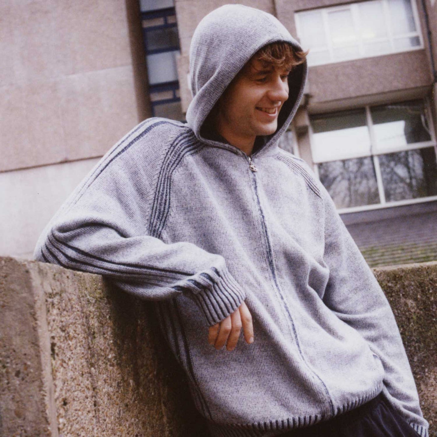 HEATHERED FULL-ZIP HOOD (STONE)