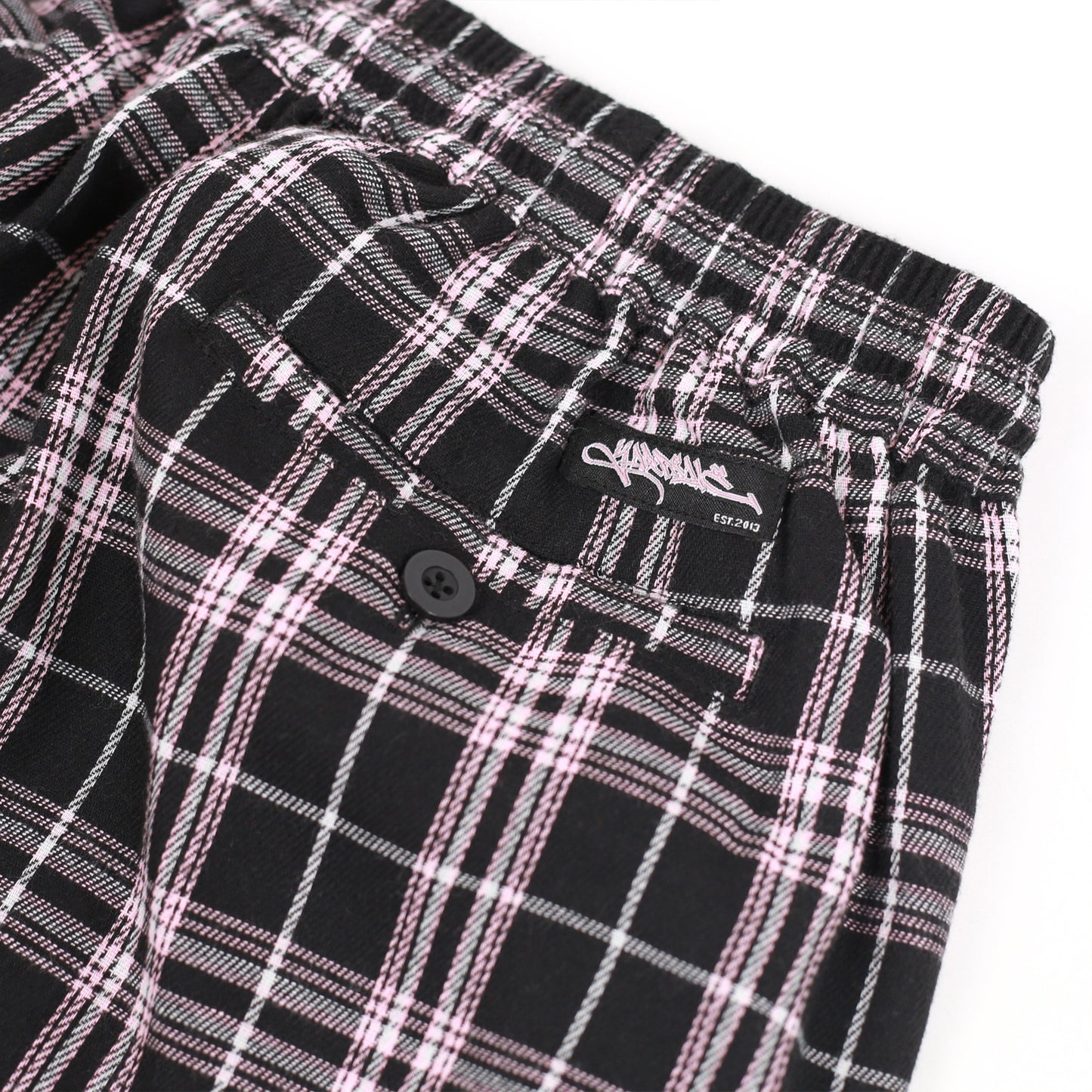 Shoreline Plaid Shorts (Black)