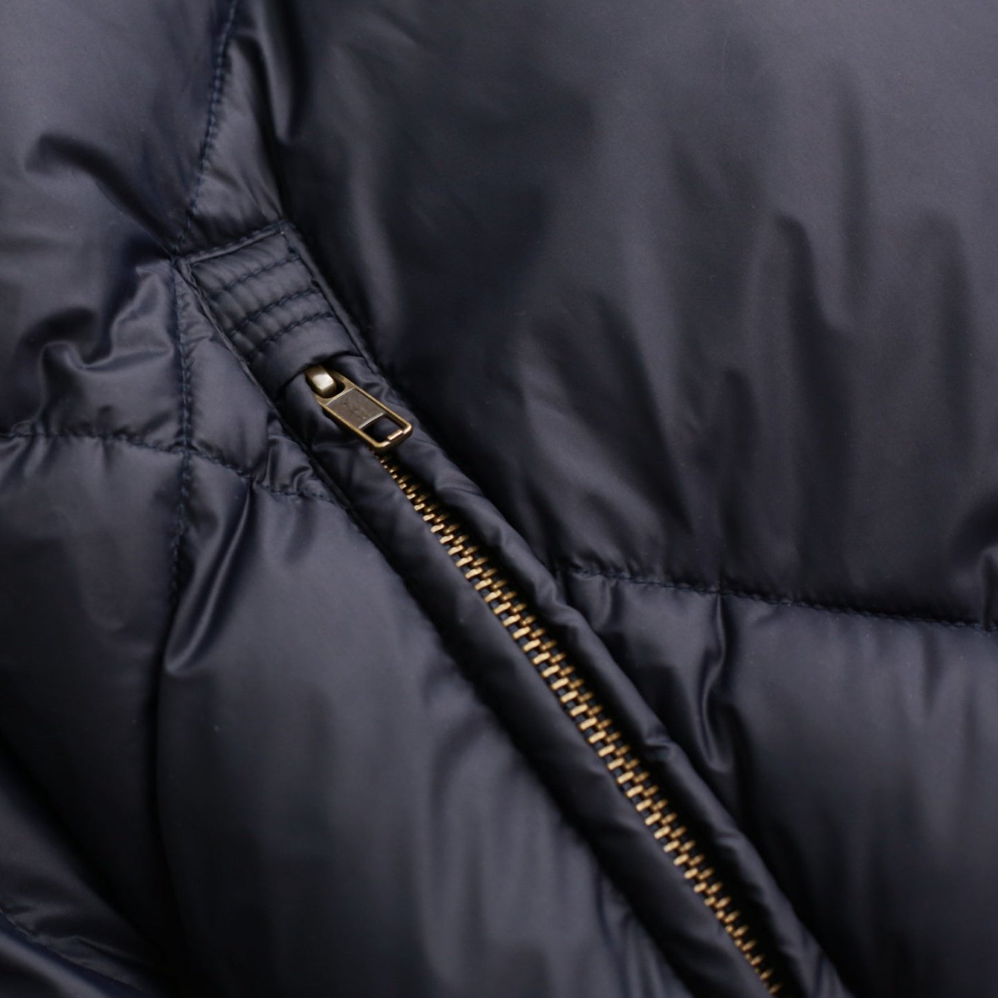DIAMOND DOWN PUFFER JACKET (NAVY)